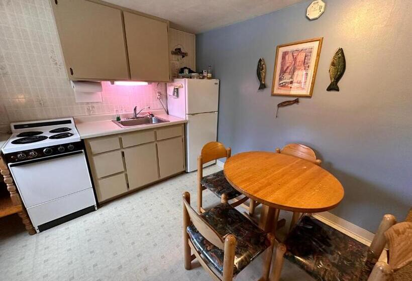 جناح ديلوكس, Ute Bluff Lodge, Cabins And Rv Park