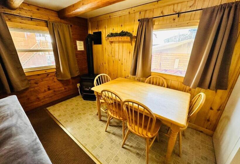 Семейный Номер Deluxe, Ute Bluff Lodge, Cabins And Rv Park