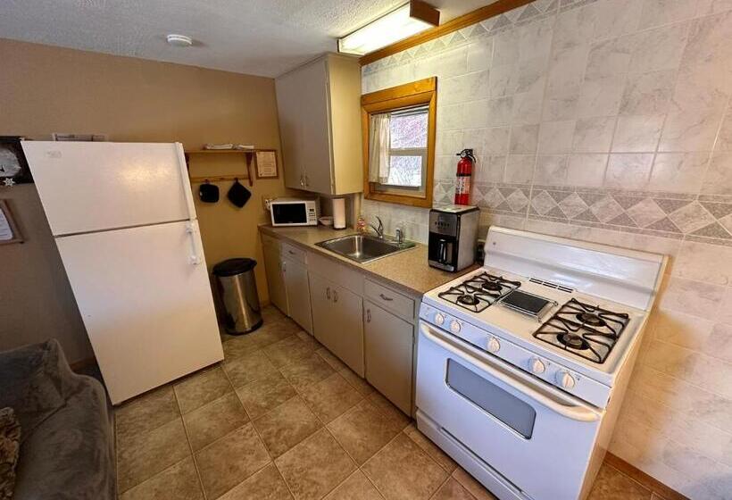 بنجلو عائلى, Ute Bluff Lodge, Cabins And Rv Park