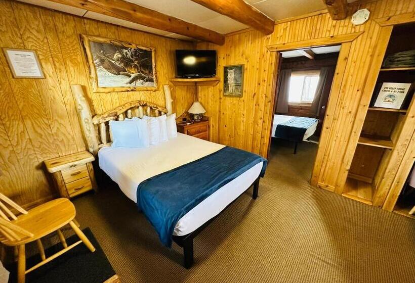غرفة عائلية مطلّة علي الجبل, Ute Bluff Lodge, Cabins And Rv Park