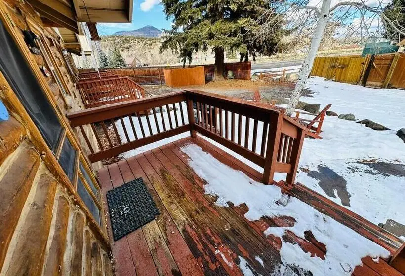 スイート（家族用）, Ute Bluff Lodge, Cabins And Rv Park