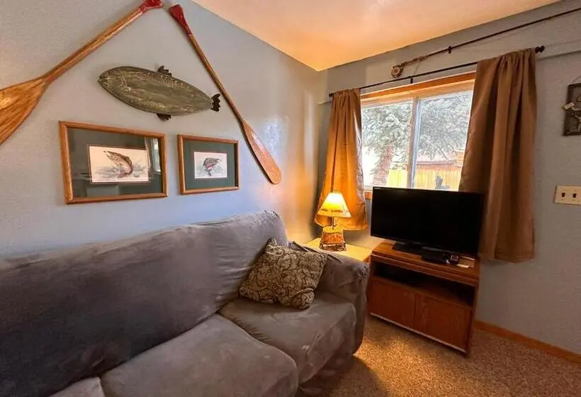 デラックススイート, Ute Bluff Lodge, Cabins And Rv Park