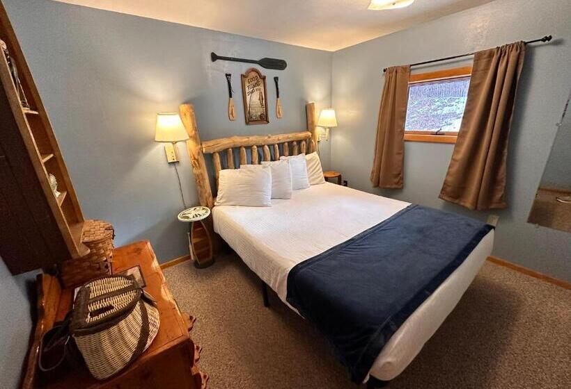 جناح ديلوكس, Ute Bluff Lodge, Cabins And Rv Park