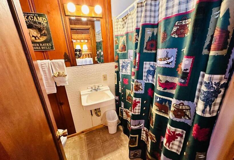 غرفة ديلوكس عائلية, Ute Bluff Lodge, Cabins And Rv Park