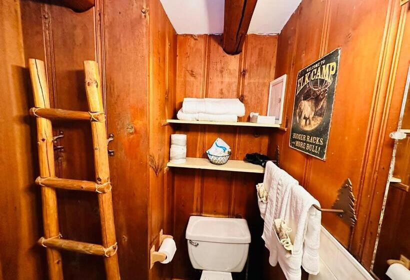 غرفة ديلوكس عائلية, Ute Bluff Lodge, Cabins And Rv Park