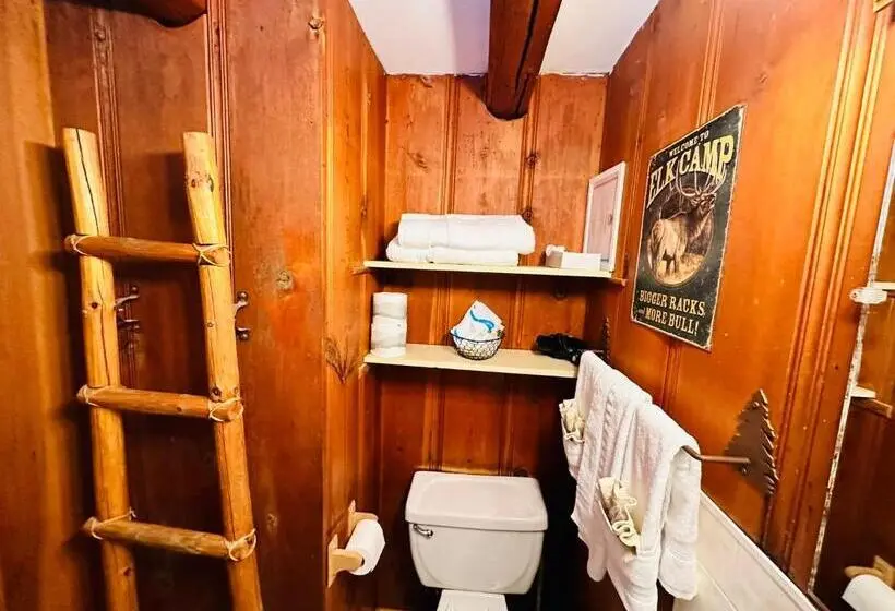 デラックスファミリールーム, Ute Bluff Lodge, Cabins And Rv Park