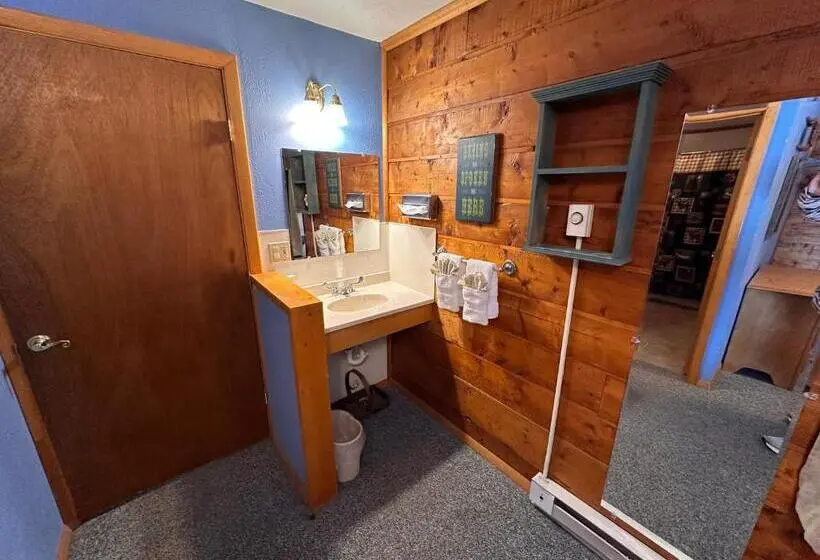 家族用バンガロー, Ute Bluff Lodge, Cabins And Rv Park
