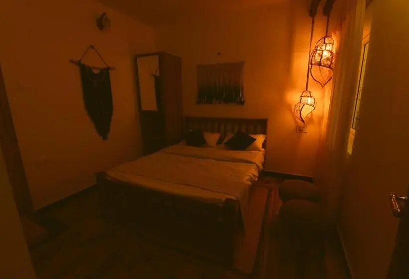 ベーシックルーム, Kachins Homes