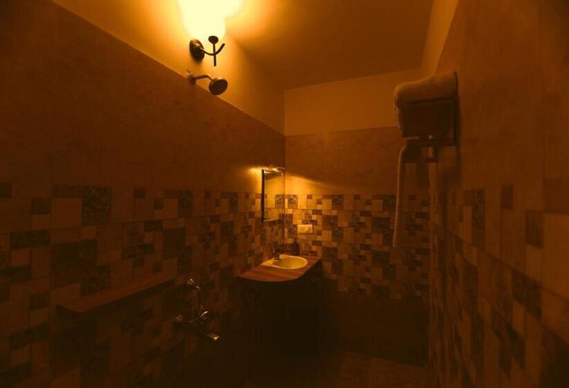 Standard Room, Kachins Homes