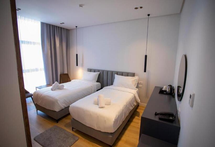 스탠다드 룸 풀장 전망, Resort Zdrava