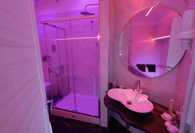 Люкс с гидромассажем, B&b Grecale Suite & Spa