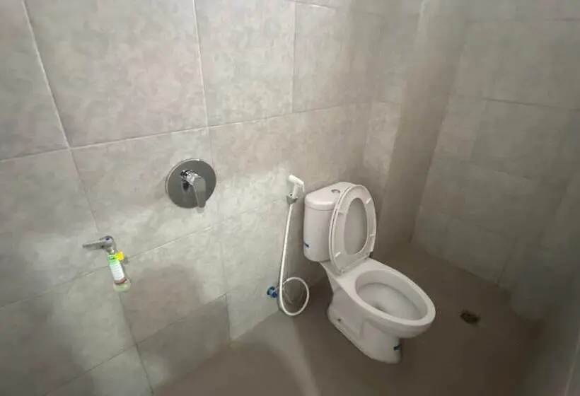 デラックスルーム, Oyo 93453 Muula Homestay Syariah