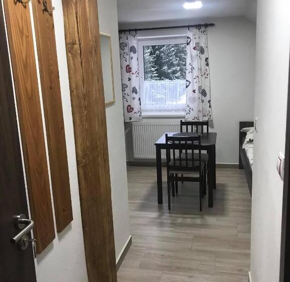 Номер Стандарт, Apartmány V Chalupě Nad Modravou