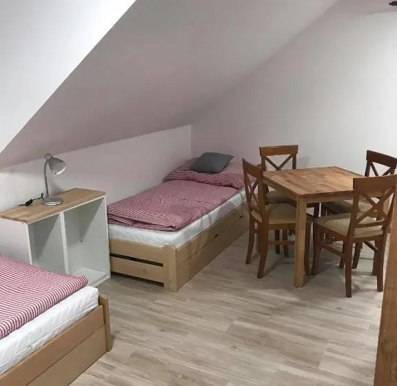 スタンダードスタジオ, Apartmány V Chalupě Nad Modravou