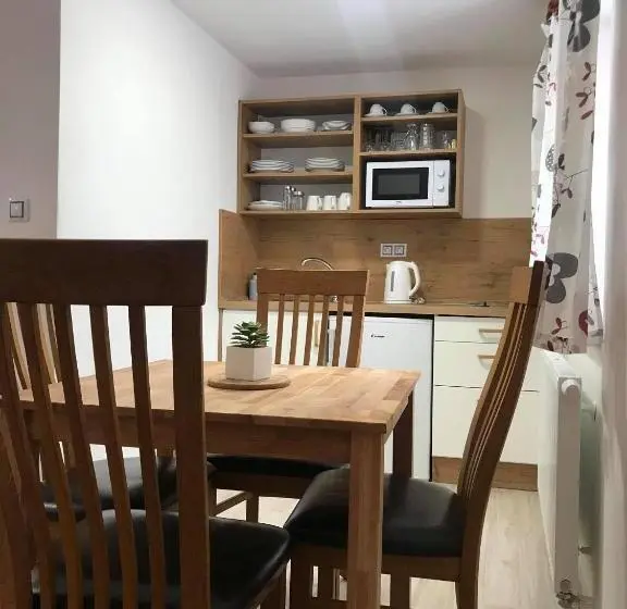 スタンダードスタジオ, Apartmány V Chalupě Nad Modravou