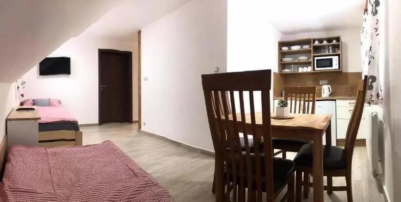 スタンダードスタジオ, Apartmány V Chalupě Nad Modravou