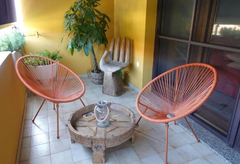 חדר סטנדרט, Ben House