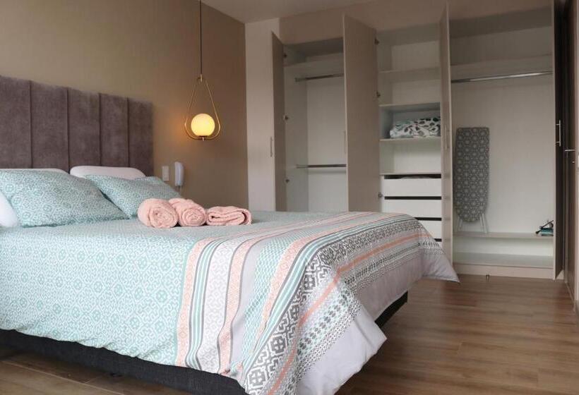 Standaardkamer met Uitzicht op de Stad, Vatten Studios And Suites By Check In Ec