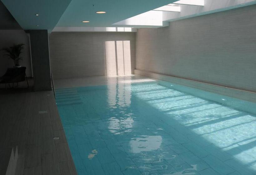 Standaardkamer met Uitzicht op de Stad, Vatten Studios And Suites By Check In Ec