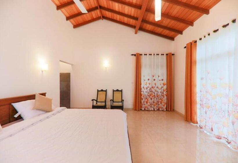 חדר דלוקס עם מרפסת, Hikka Tulips Villa