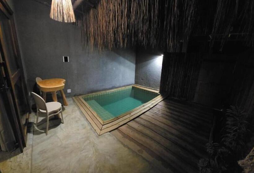 套房配有游泳池, Pousada Villa Uçá Milagres