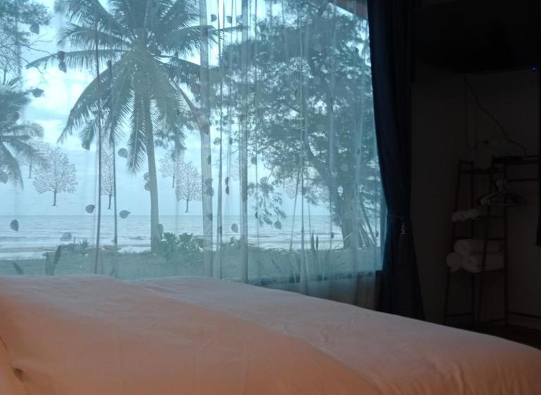 غرفة قياسية سرير كينج, บ้านระเบียงเลหลังสวน ทั้งหลัง 2 นอน 2 น้ำ 1 ครัว