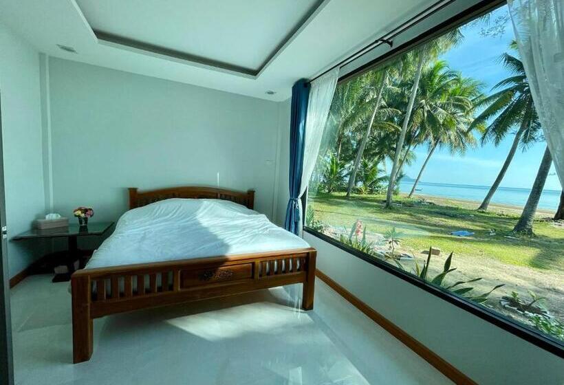 스탠다드 룸 킹사이즈 침대, บ้านระเบียงเลหลังสวน ทั้งหลัง 2 นอน 2 น้ำ 1 ครัว