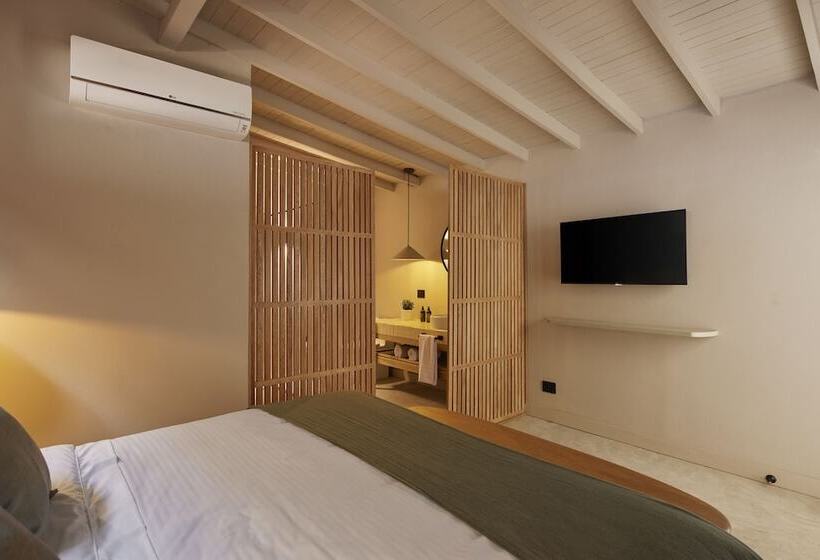 标准间, Antípoda