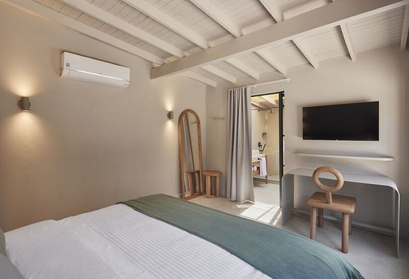 高级套房, Antípoda