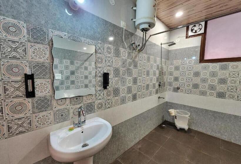 Апартаменты 2 Спальни, Him Hilton Luxury