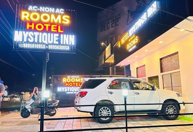 ファミリールーム, Mystique Inn Wayanad