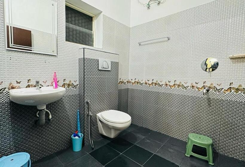 デラックスファミリールーム, Mystique Inn Wayanad