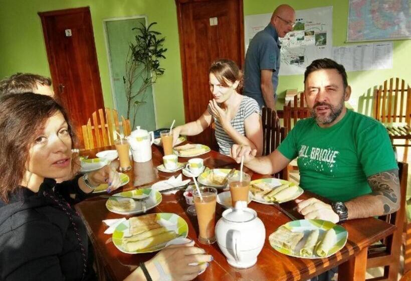 패밀리 룸, Little Heaven Guest