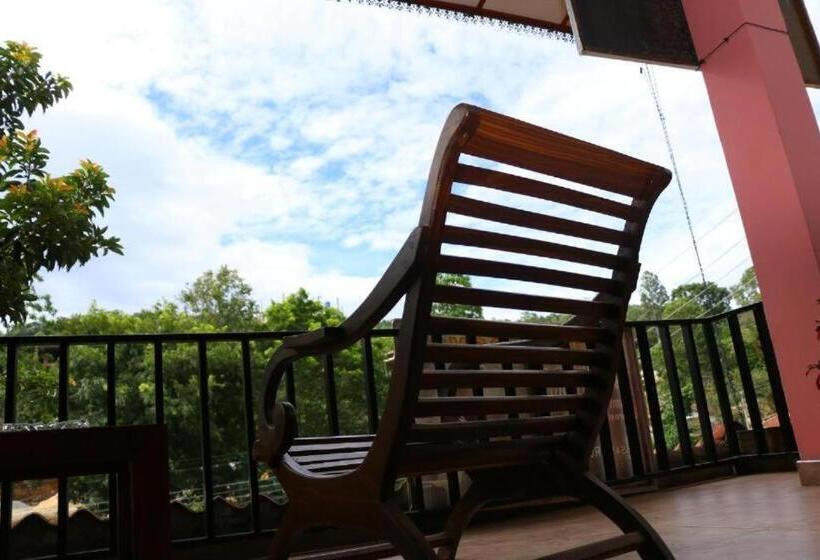 패밀리 룸, Little Heaven Guest