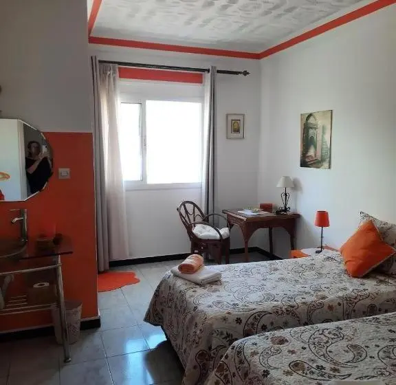 サイドオーシャンビュースタンダードルーム, Maison D Hôtes Marine Ksar Sghir