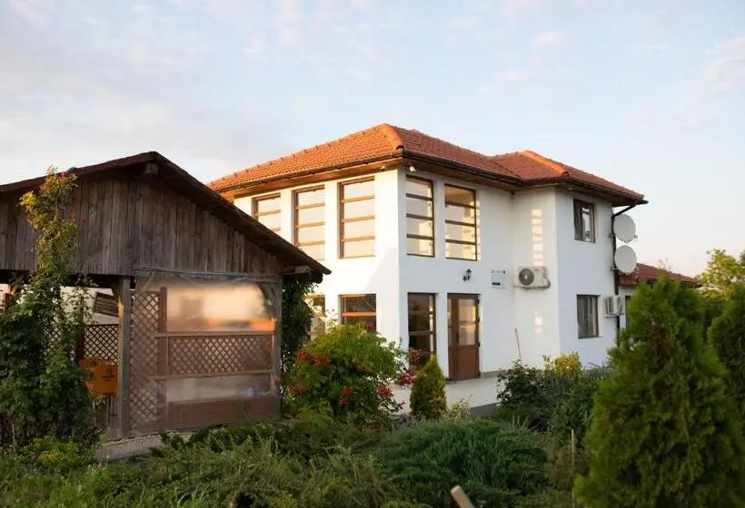 Standard-huone Puutarhanäkymä, Paradiso Resort