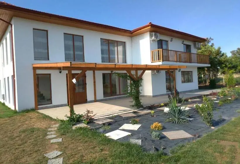 Standard-huone Puutarhanäkymä, Paradiso Resort