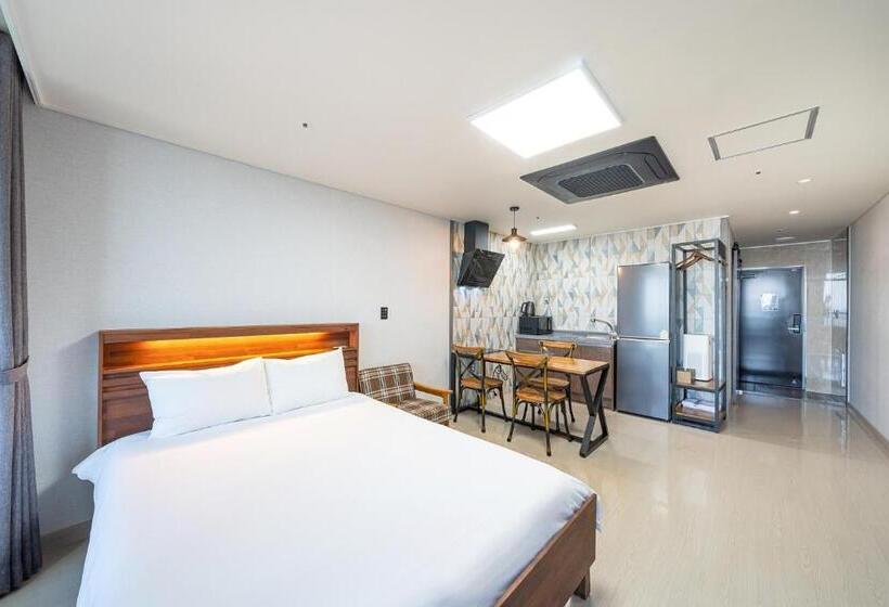 اتاق لوکس با چشم‌انداز دریا, Le Paradis Ocen View Spa Pension