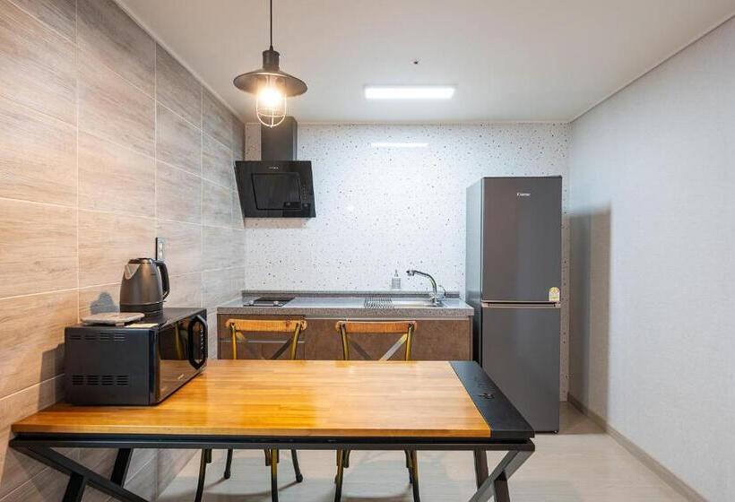 חדר משפחתי נוף לים, Le Paradis Ocen View Spa Pension