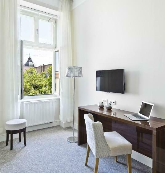 スーペリアールーム, Adele Boutique