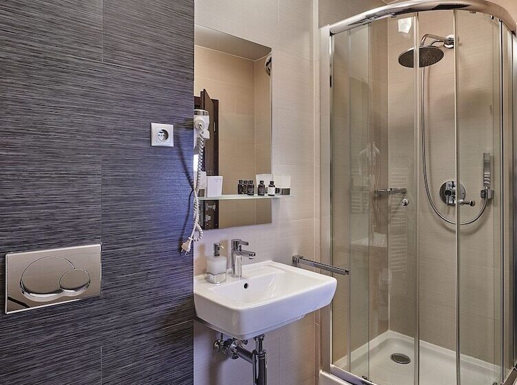 اتاق استاندارد یک نفره, Boutique Hotel Chrysso