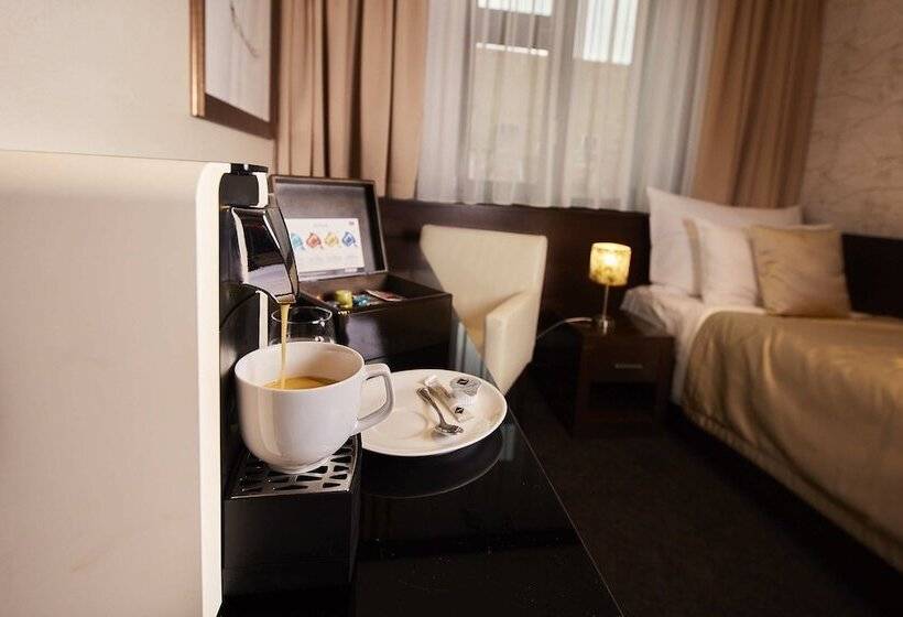 اتاق استاندارد یک نفره, Boutique Hotel Chrysso