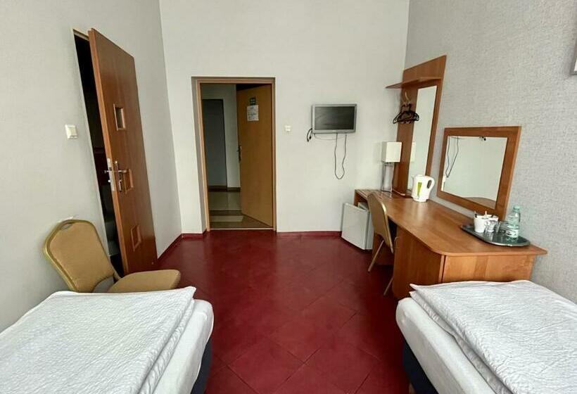 اتاق استاندارد, Elda