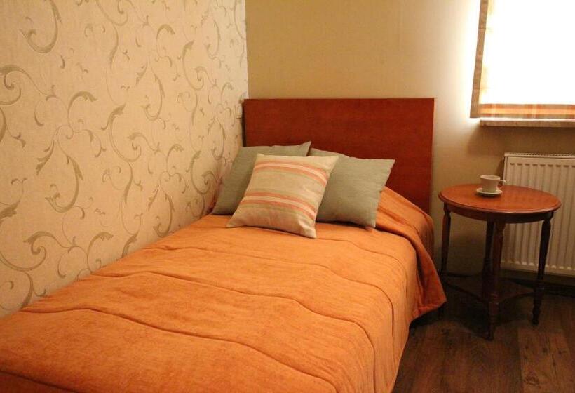 آپارتمان 2 خوابه, Home & Travel