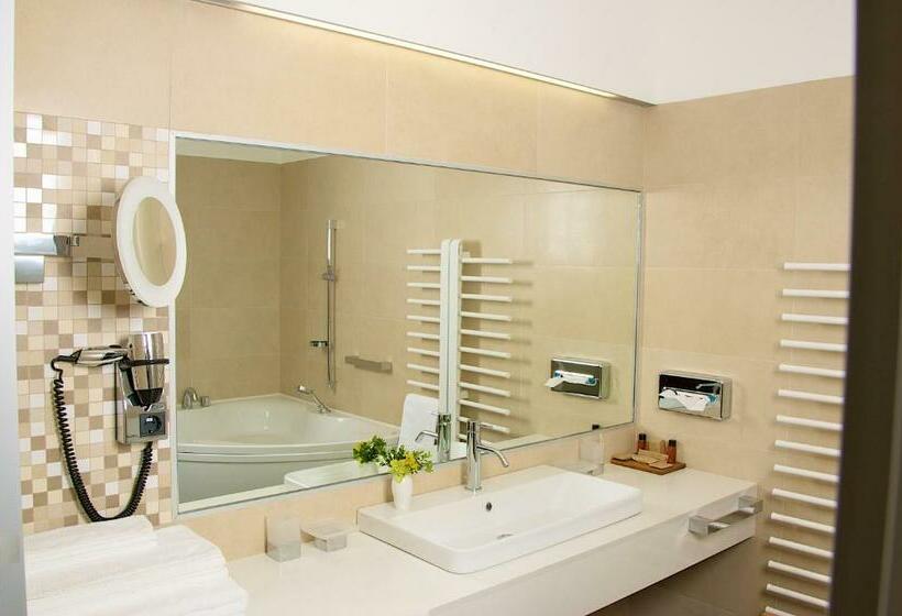 اتاق استاندارد, Jozef