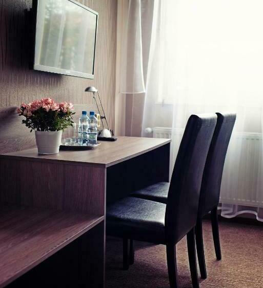 חדר סטנדרט, Makara