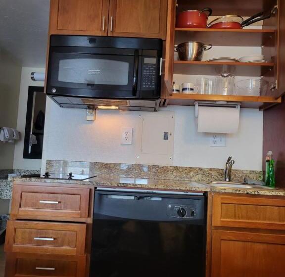 غرفة سوبيريور سرير كينج, Red Roof Inn Grand Junction