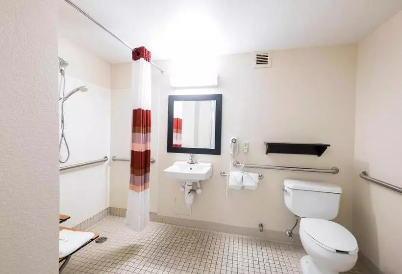 障害者適応デラックスルーム, Red Roof Inn Grand Junction