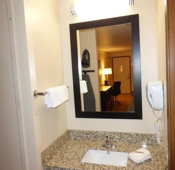 غرفة ديلوكس سرير كينج, Red Roof Inn Grand Junction