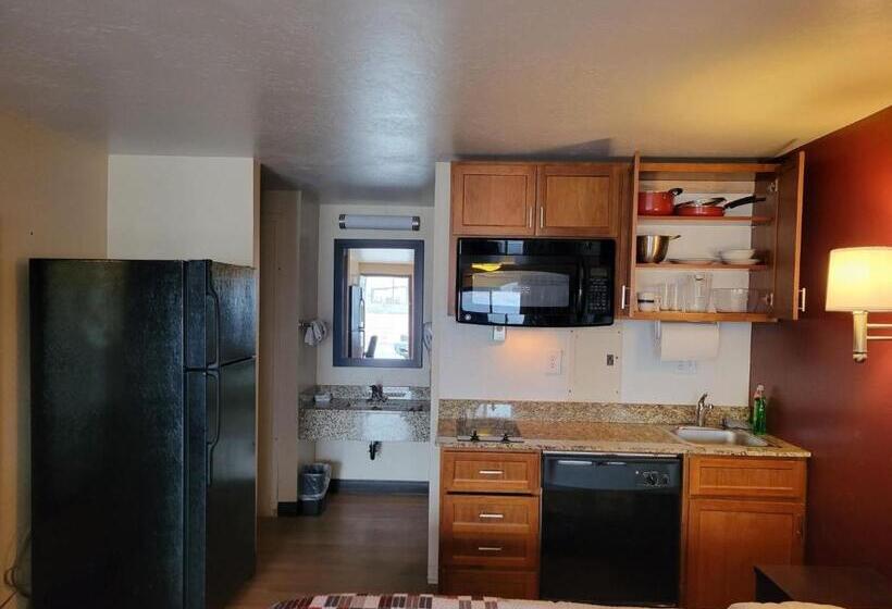 غرفة ديلوكس سرير كينج, Red Roof Inn Grand Junction